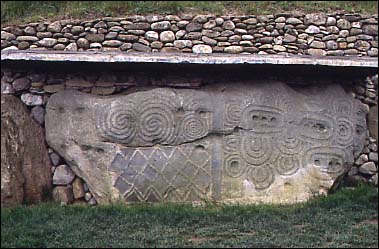 Colour photograph of back stone of rear chamber at Newgrange.